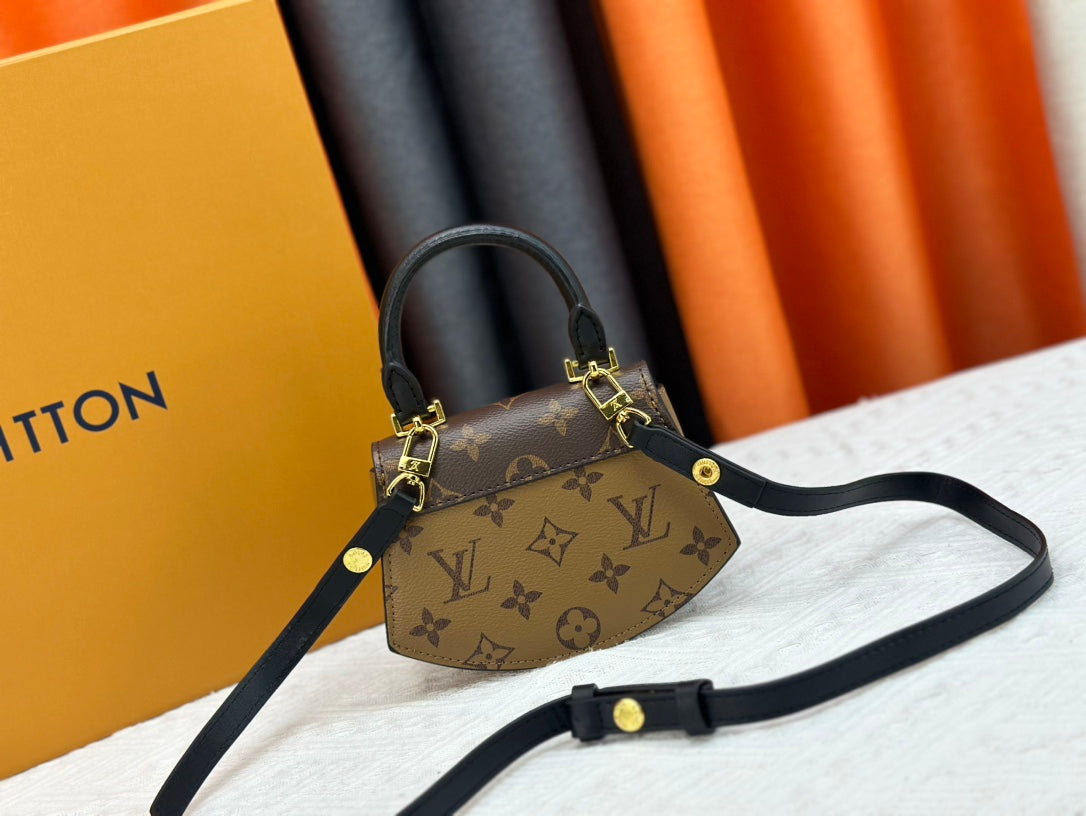 Elite Carryalls