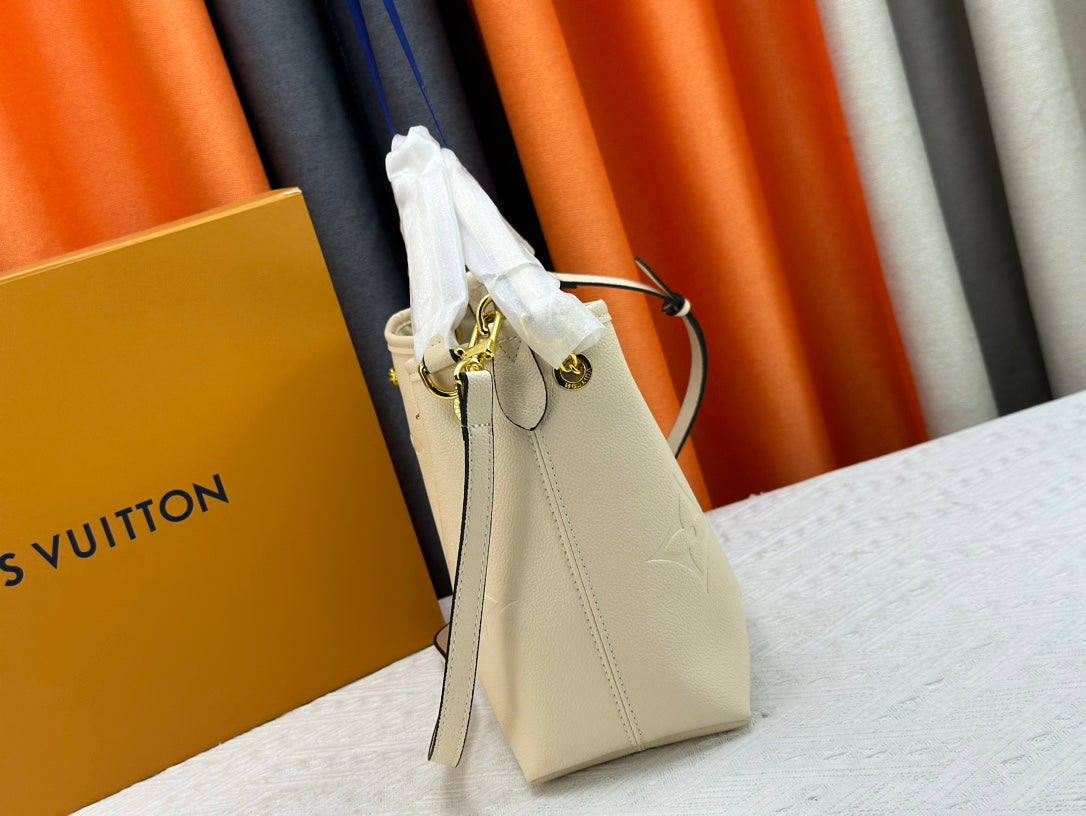 Elite Carryalls