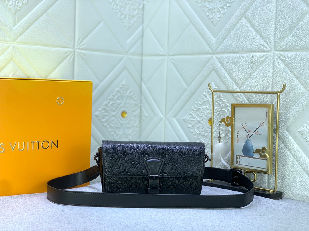 Elite Carryalls