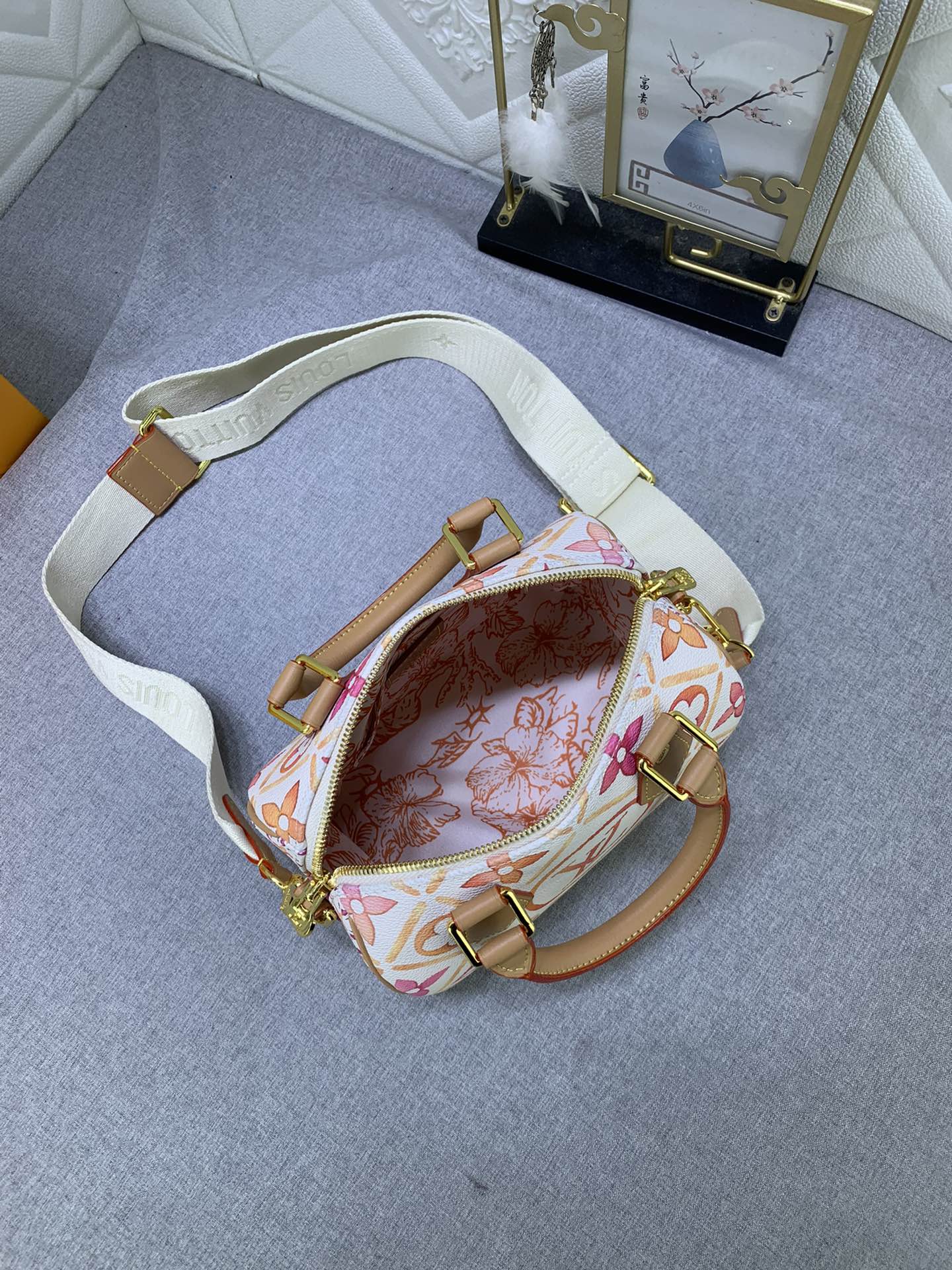 Elite Carryalls