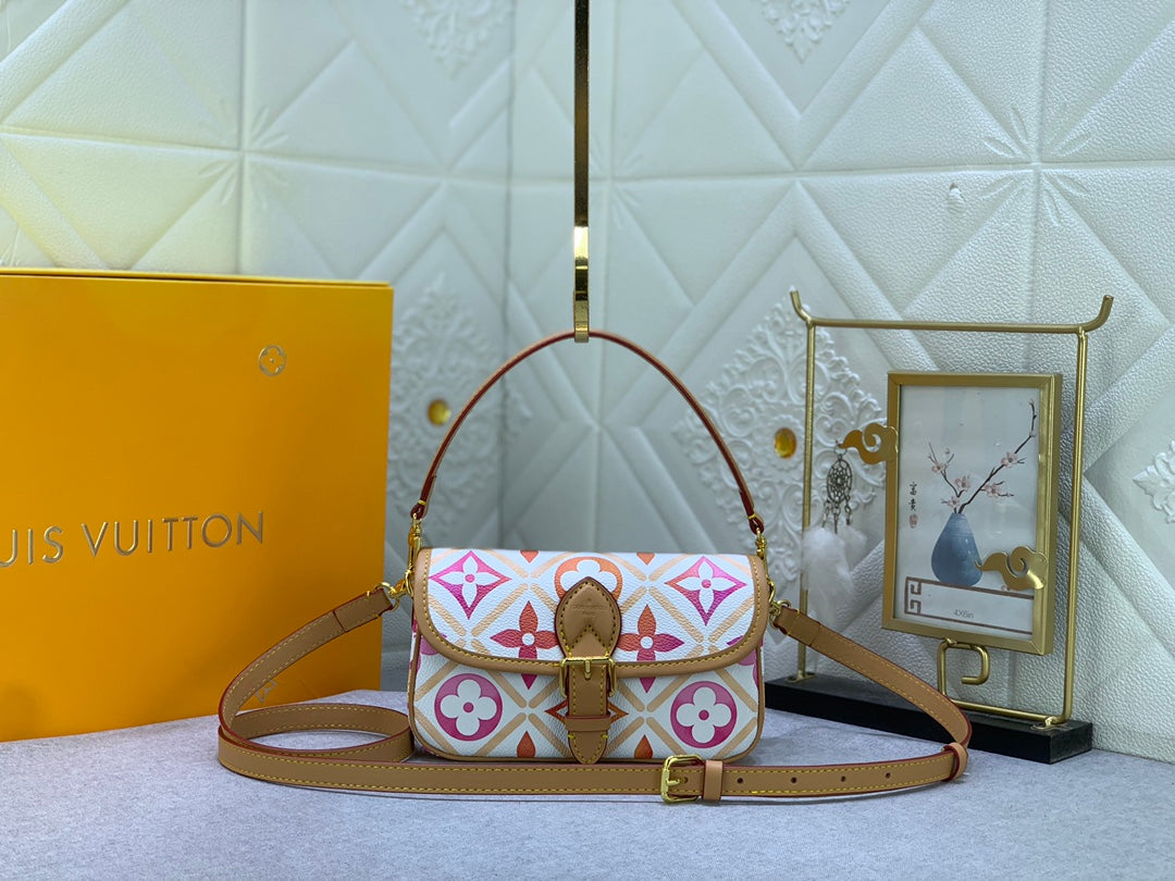Elite Carryalls