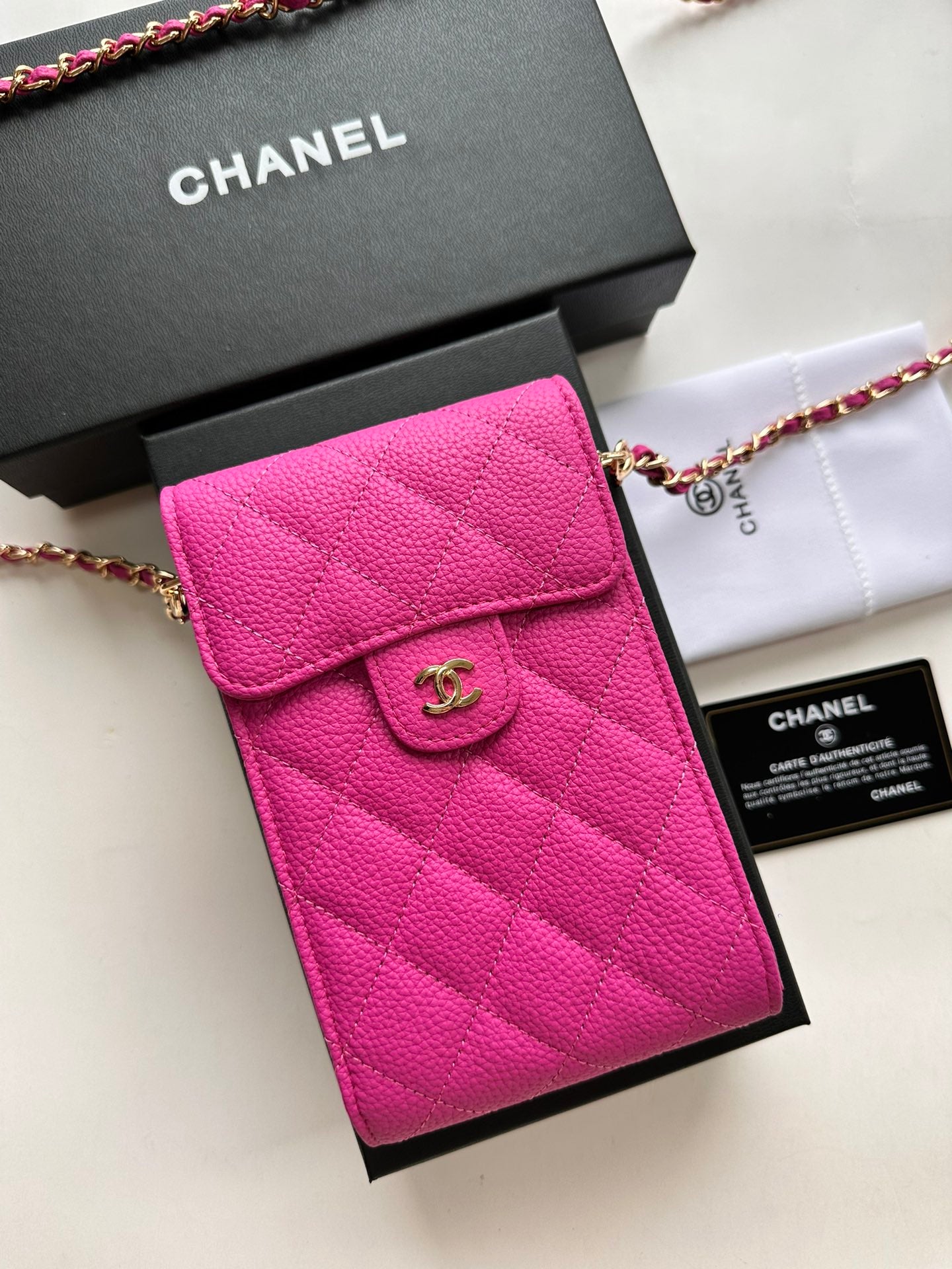 Elite Carryalls
