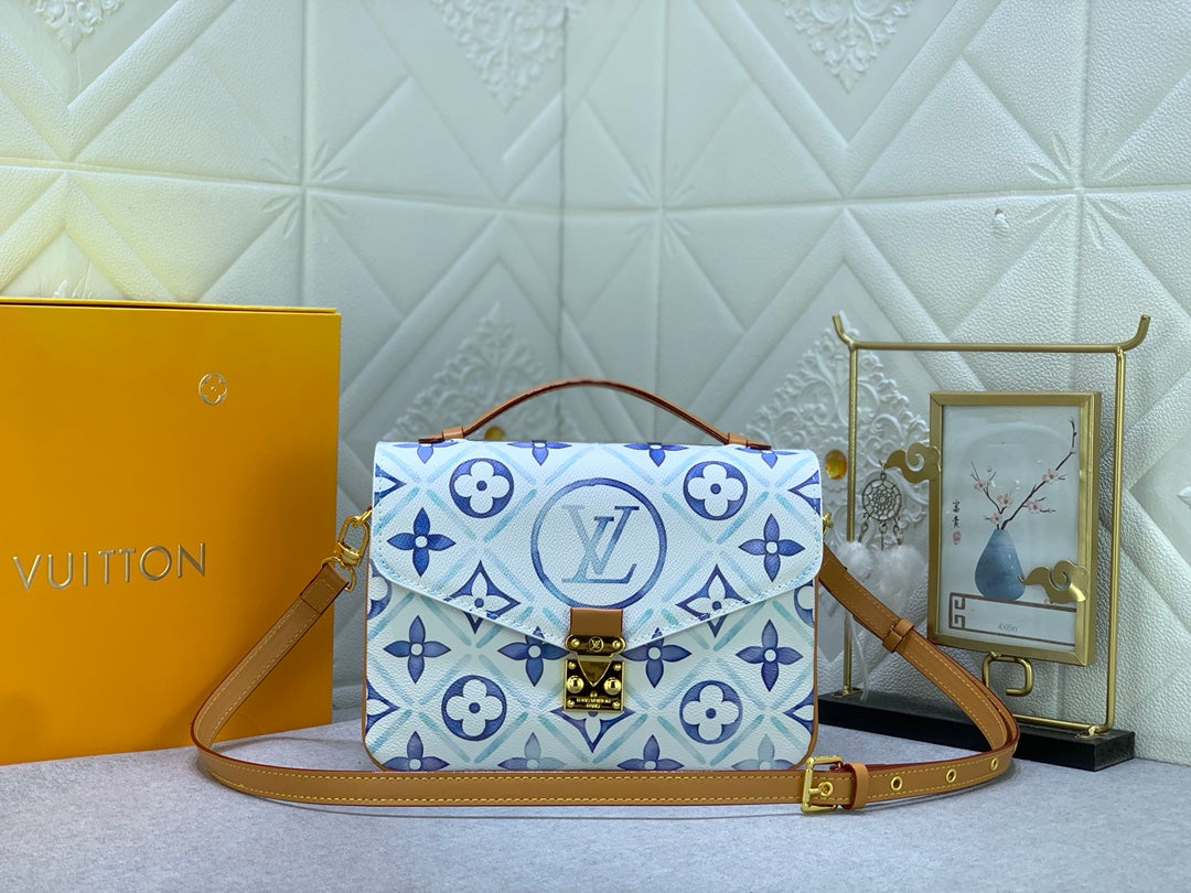 Elite Carryalls