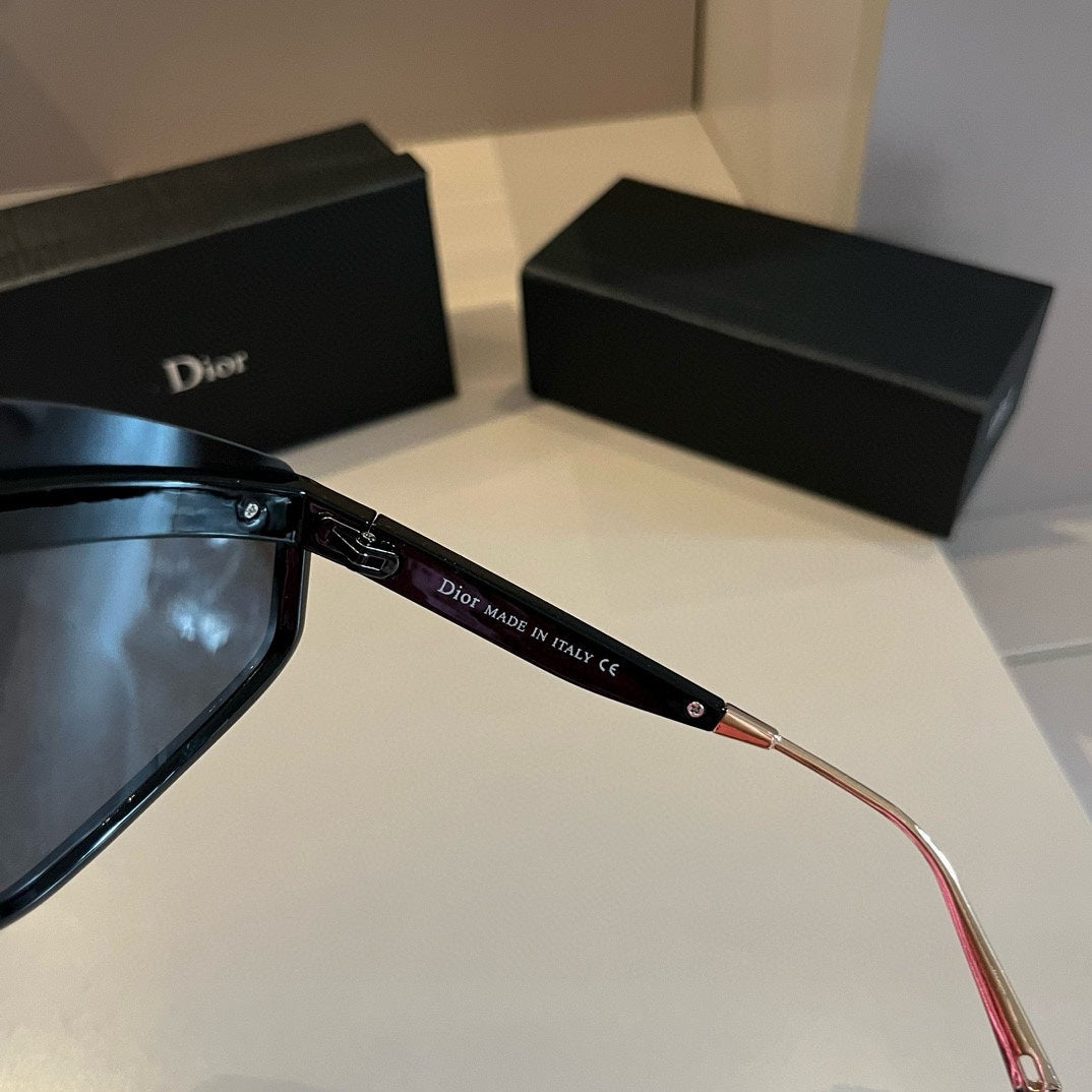 SUNGLASSES NEW ARRIVALS