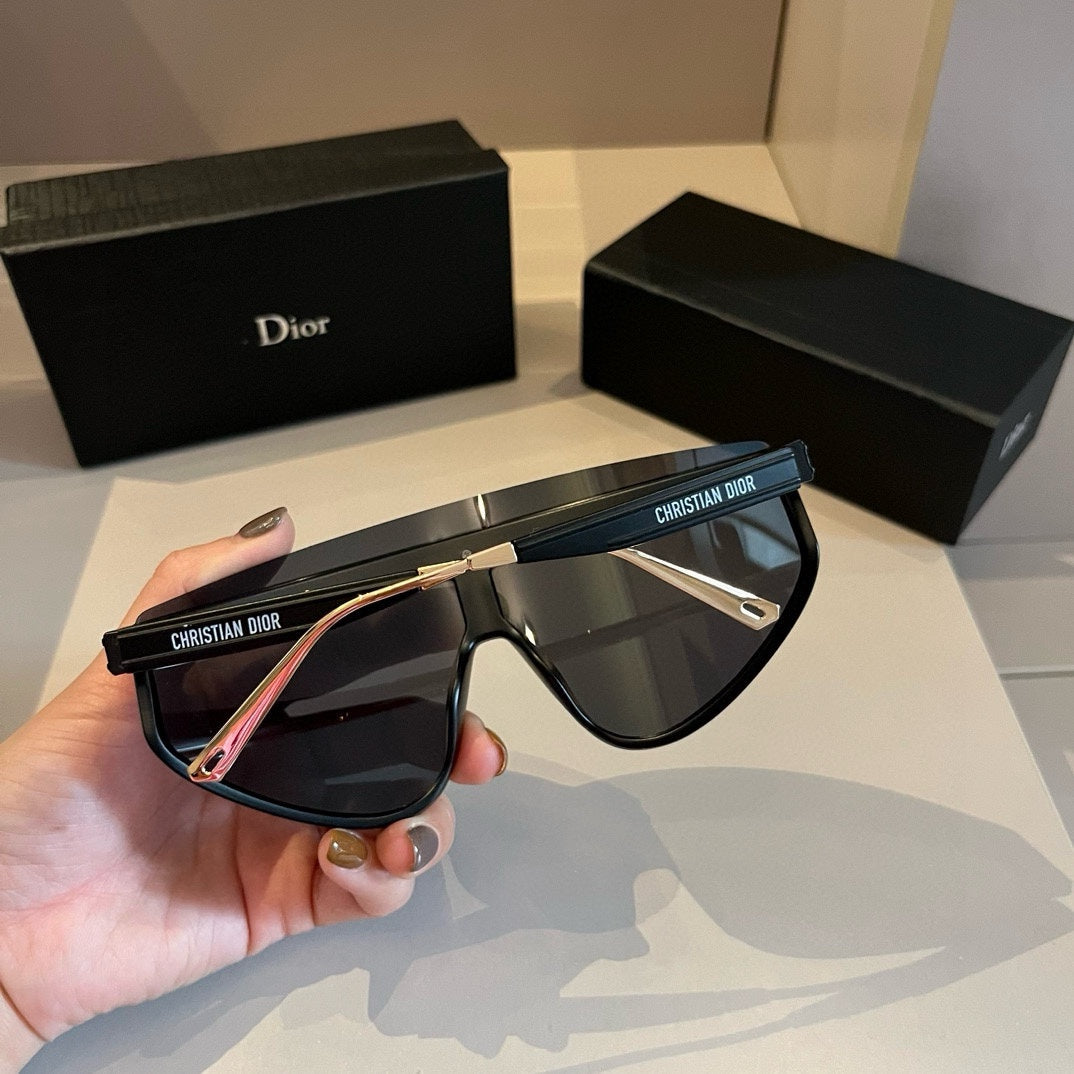 SUNGLASSES NEW ARRIVALS