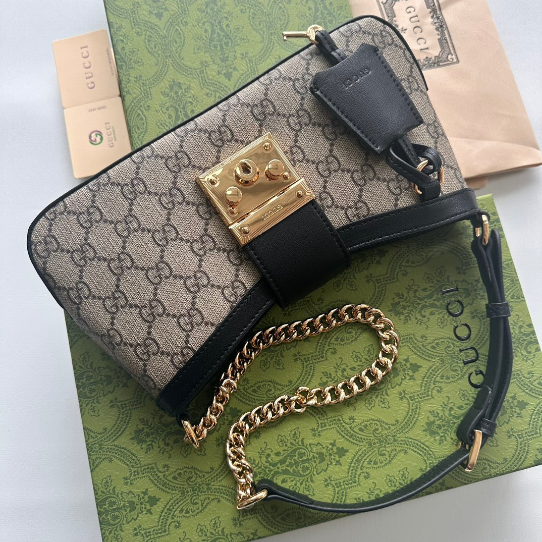 Elite Carryalls
