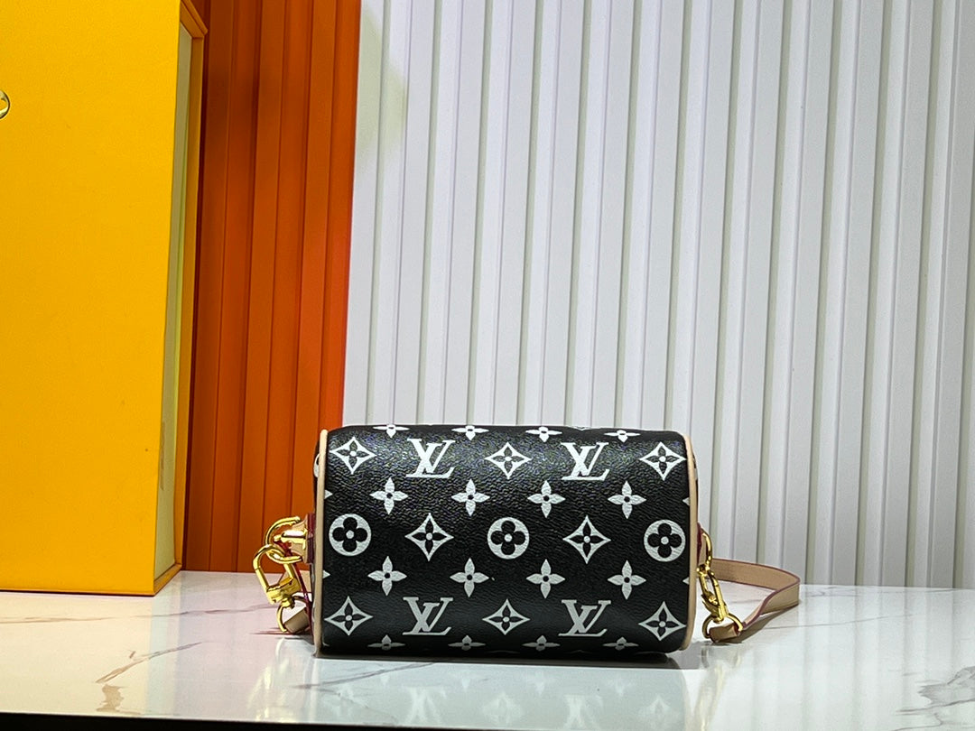 Elite Carryalls