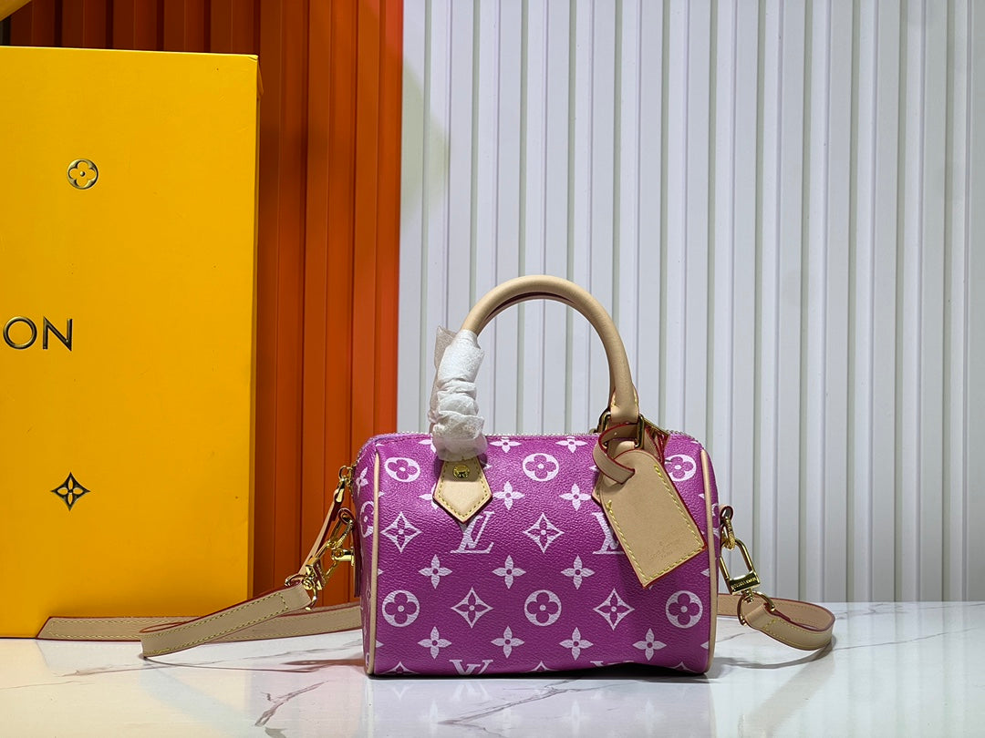 Elite Carryalls