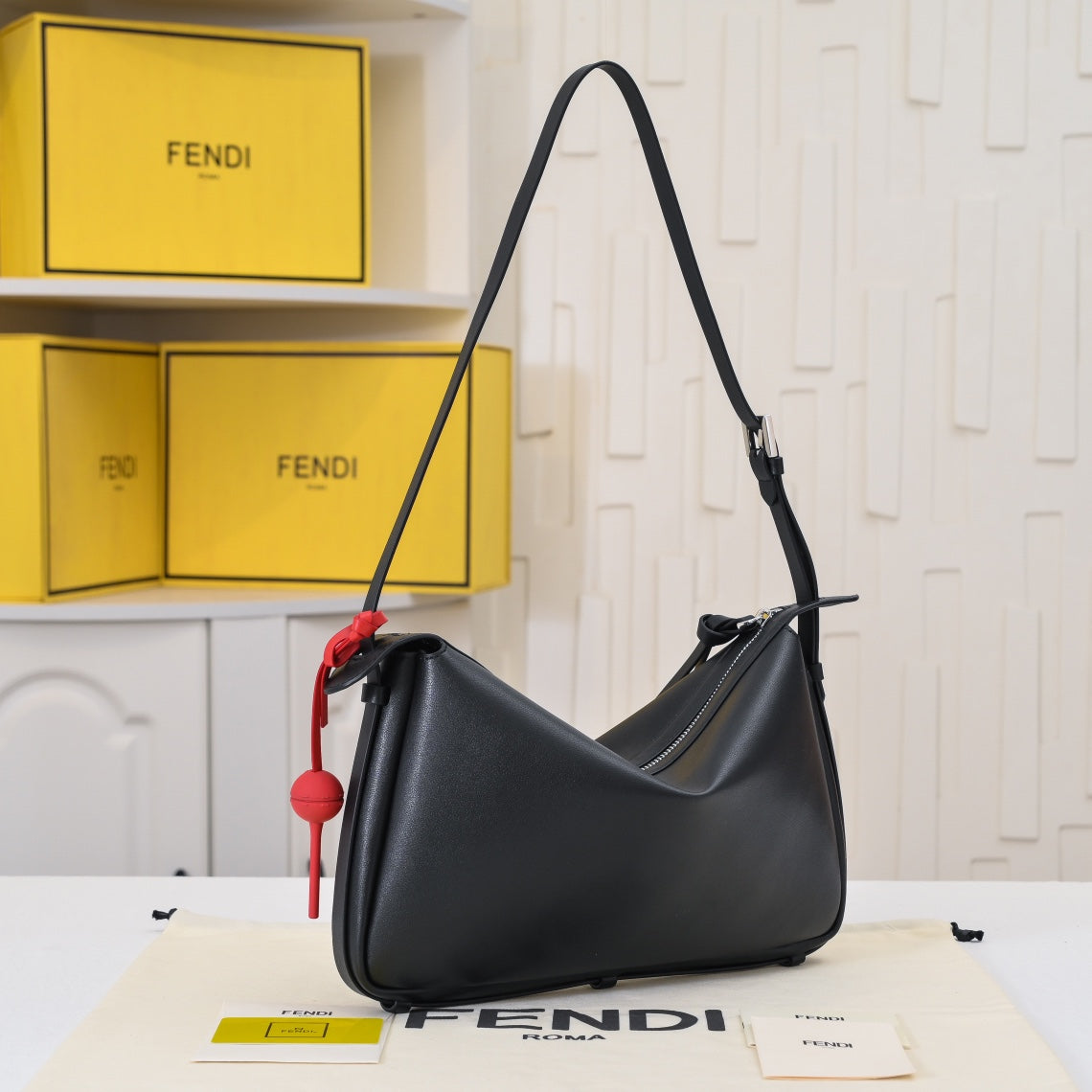 Elite Carryalls