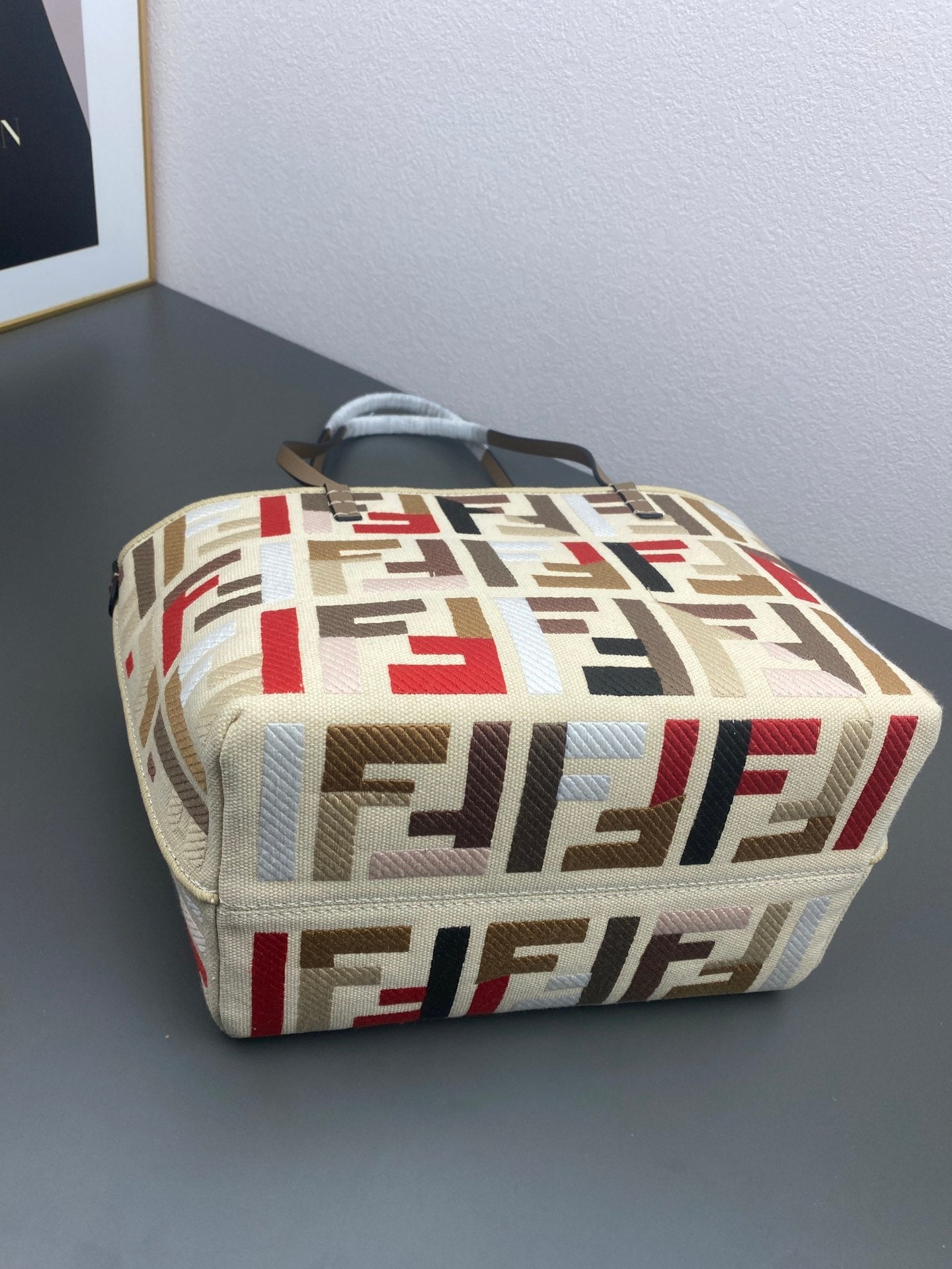 Elite Carryalls