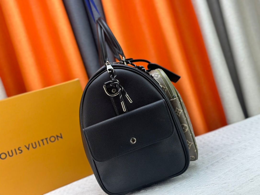 Elite Carryalls