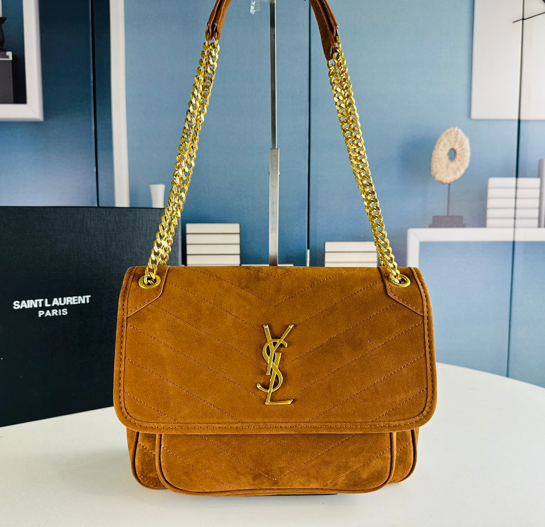 Elite Carryalls