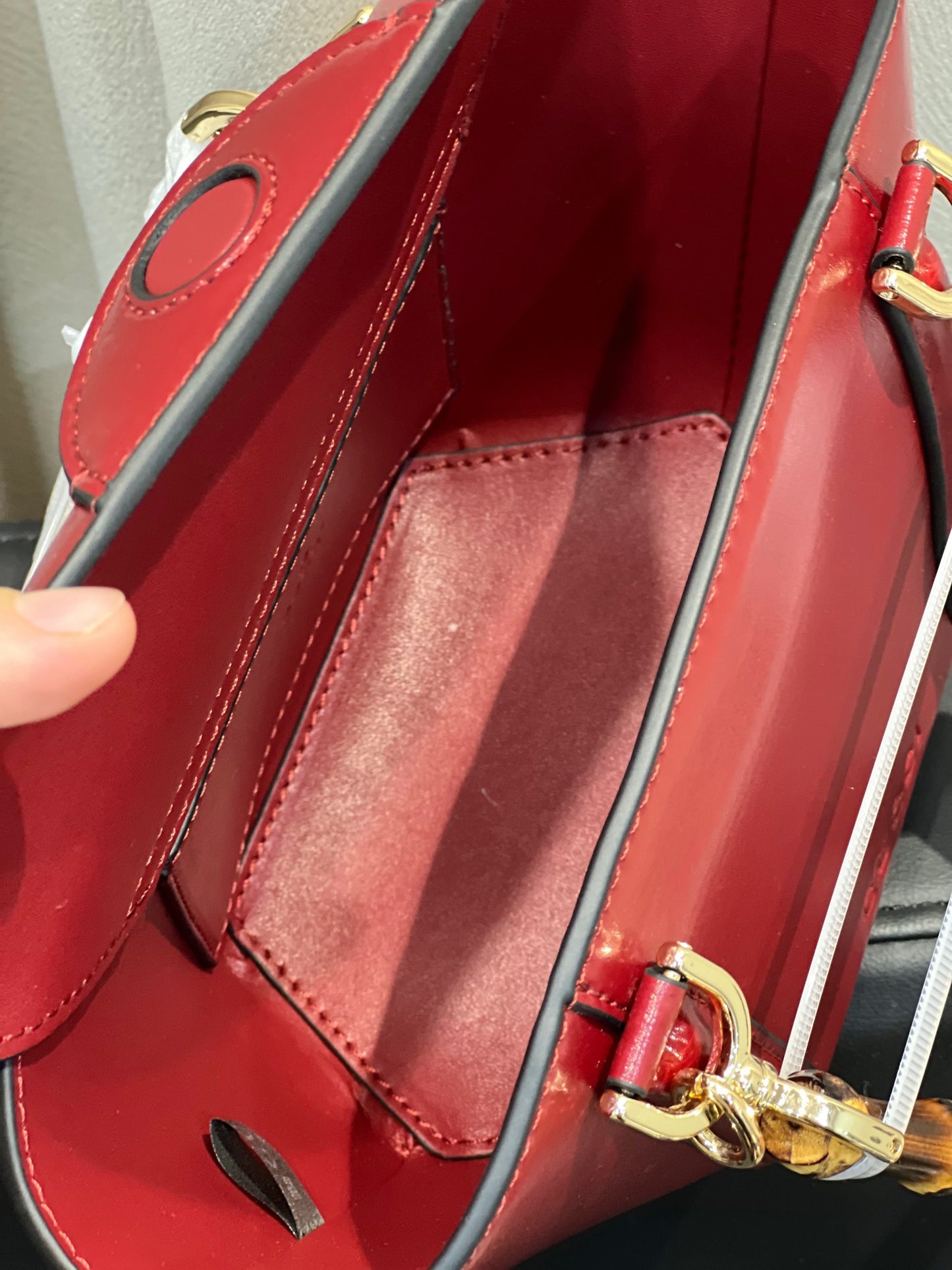 Elite Carryalls