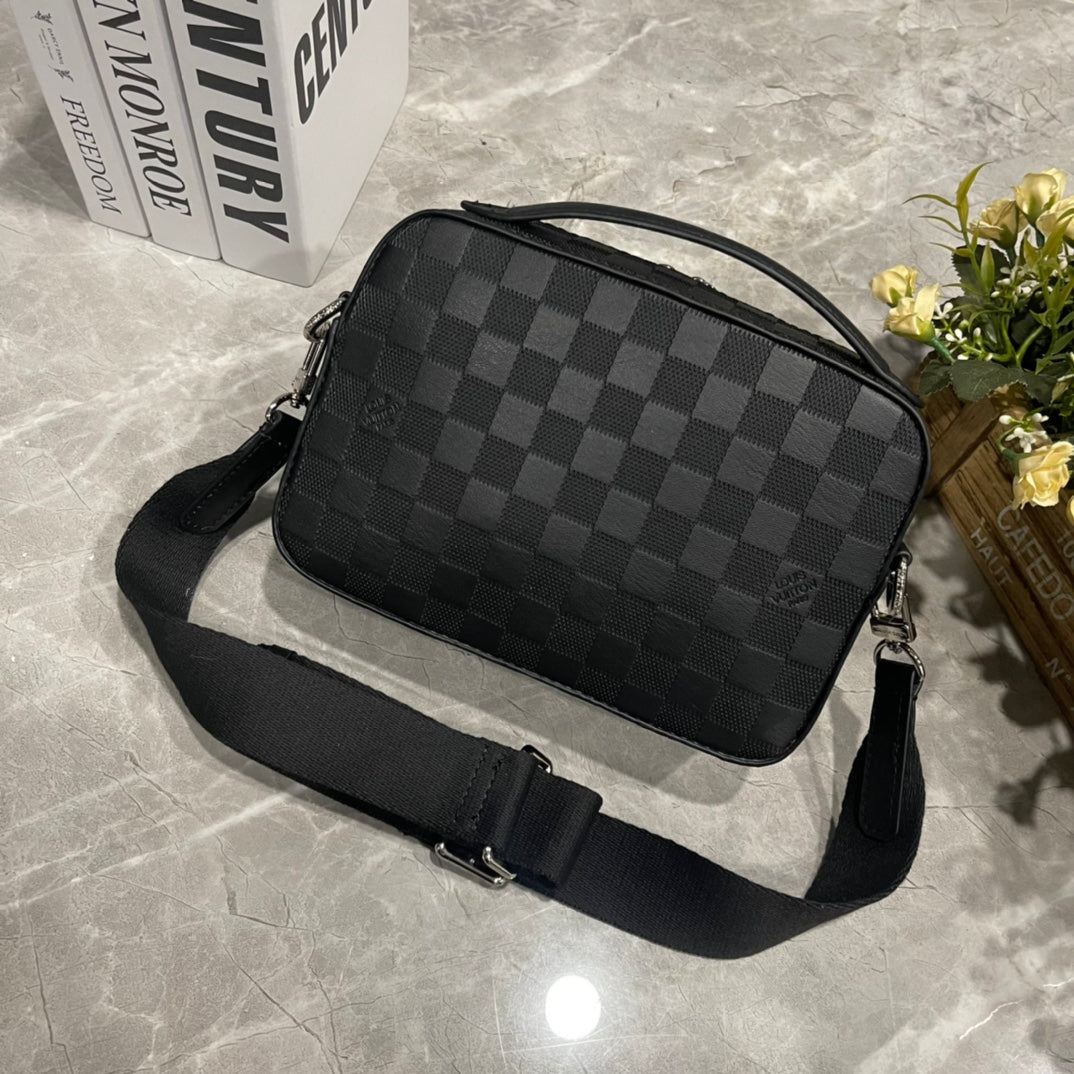 Elite Carryalls