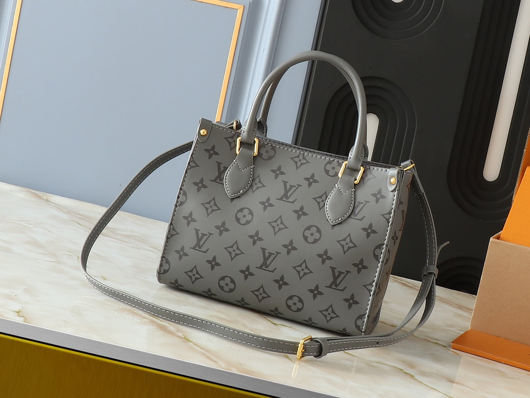 Elite Carryalls