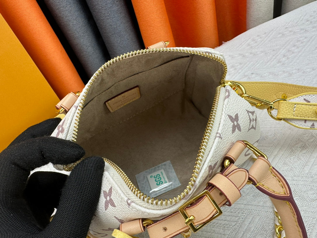 Elite Carryalls