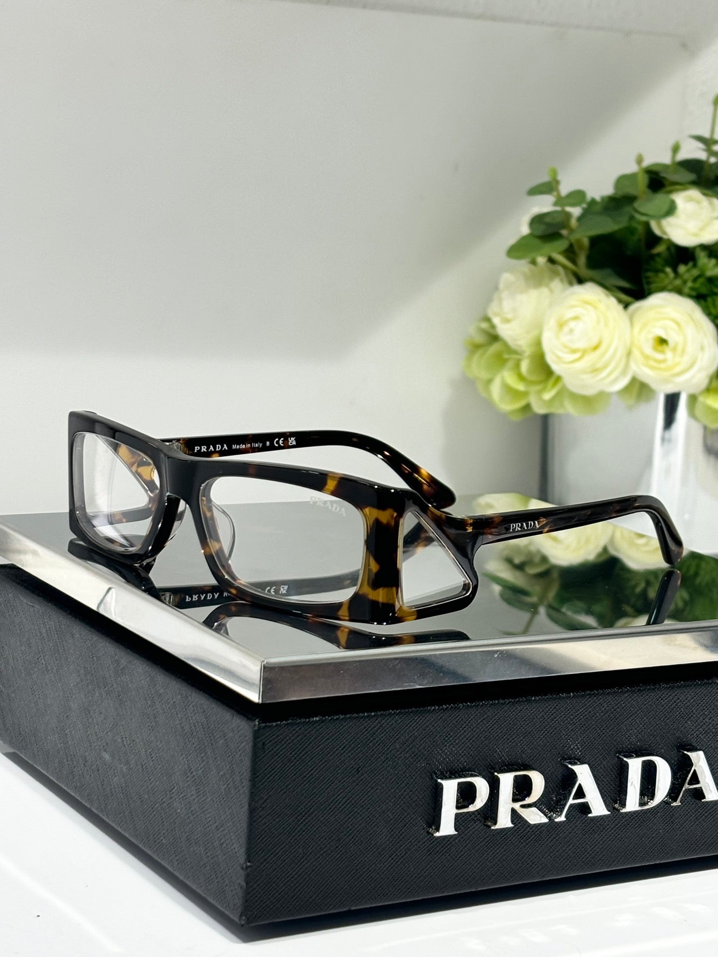 SUNGLASSES NEW ARRIVALS