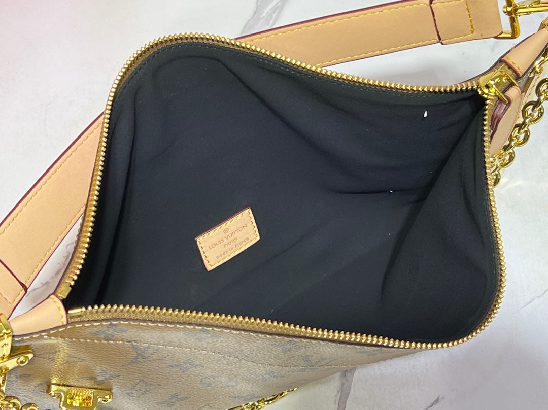 Elite Carryalls