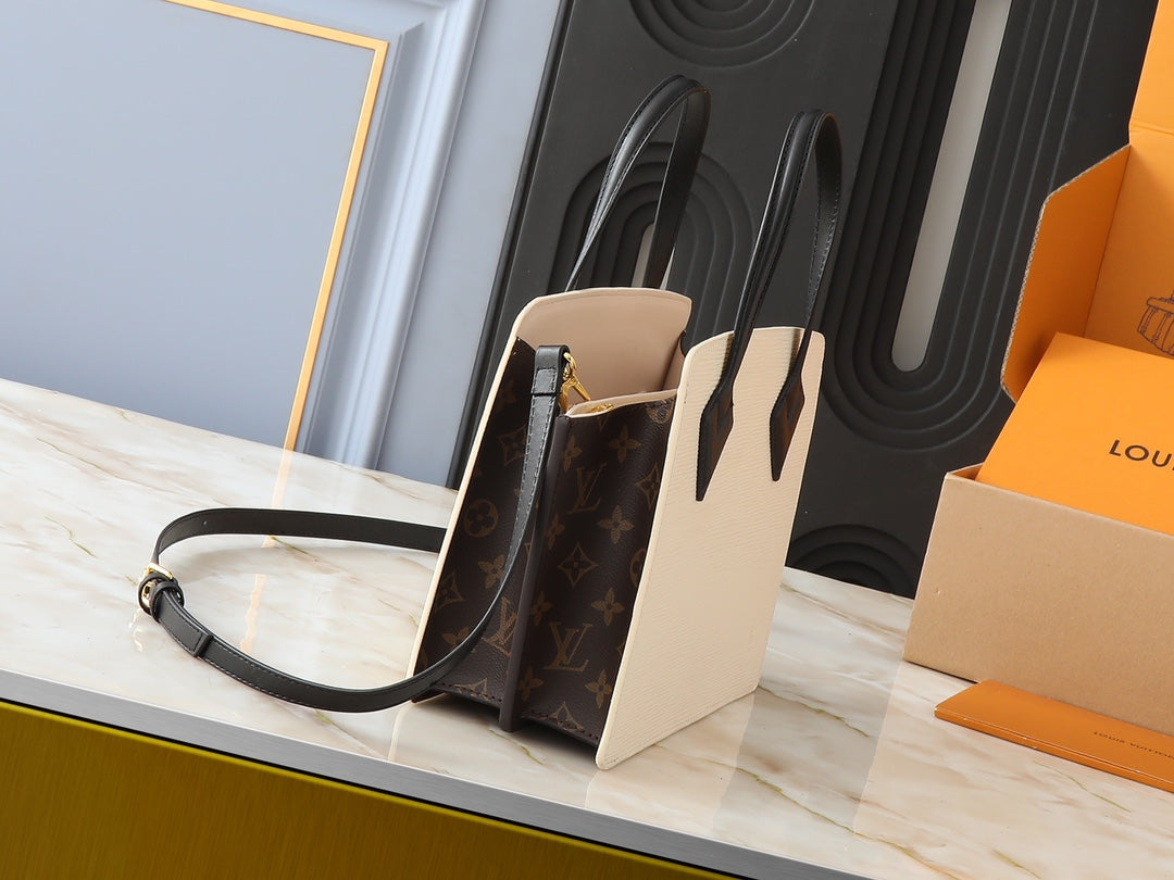 Elite Carryalls