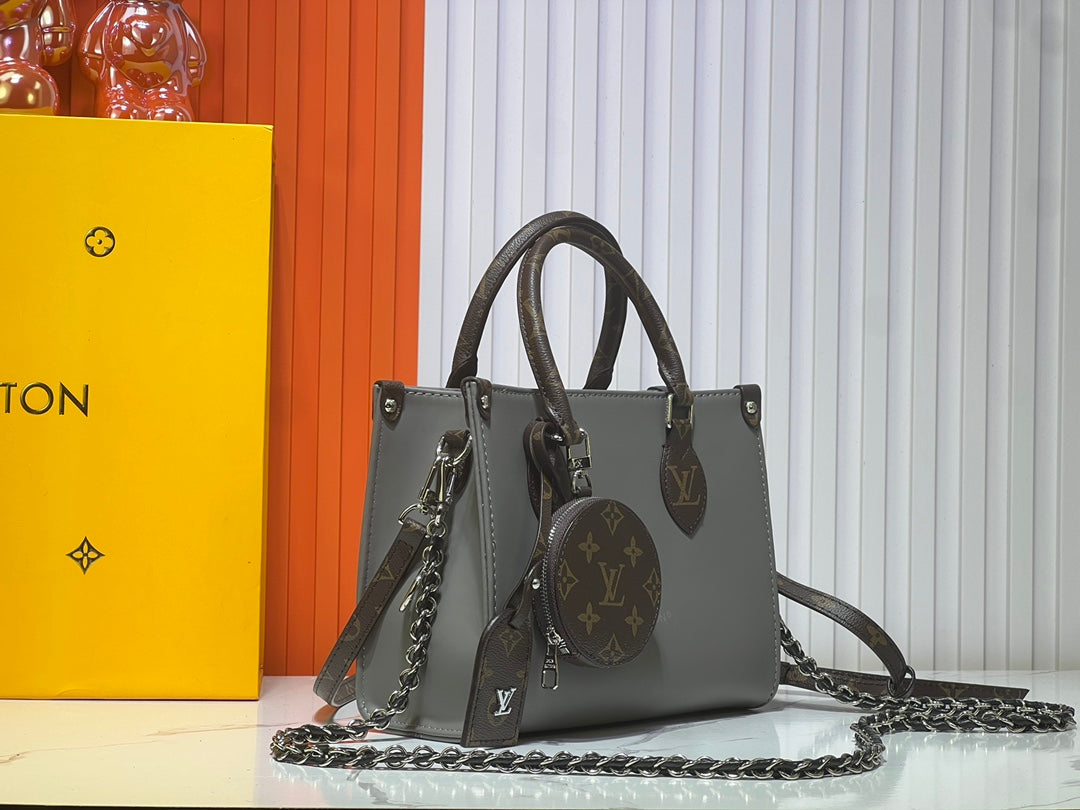 Elite Carryalls