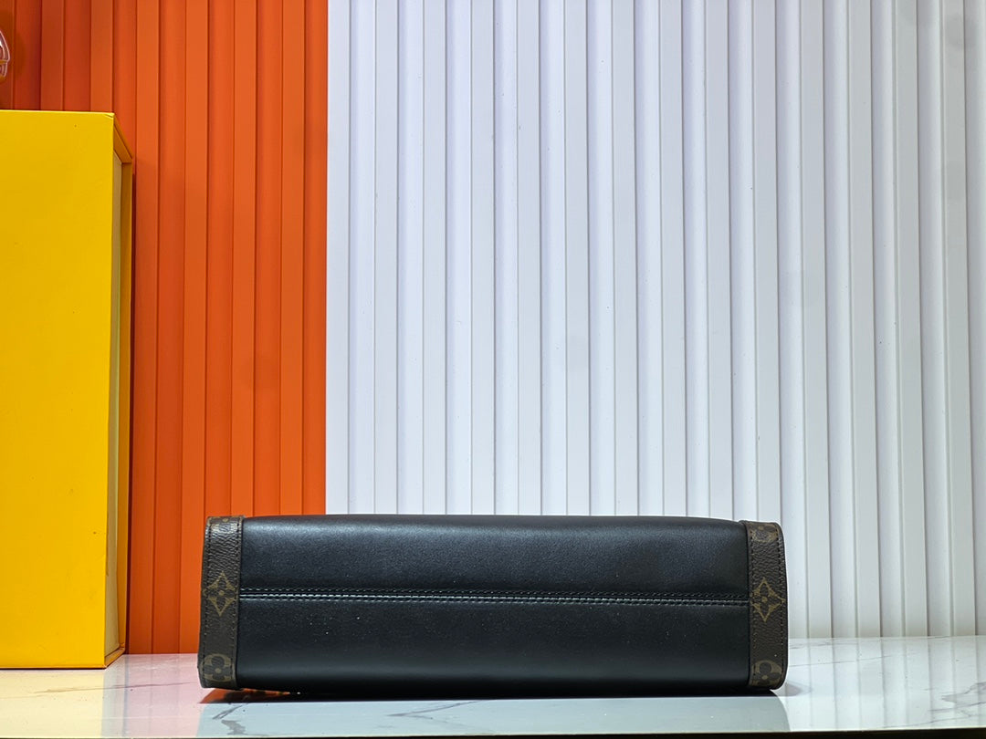 Elite Carryalls