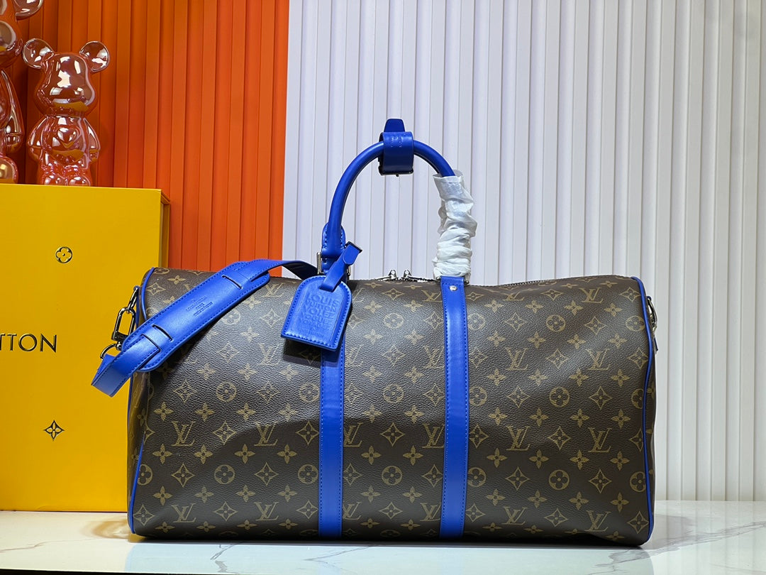 Elite Carryalls