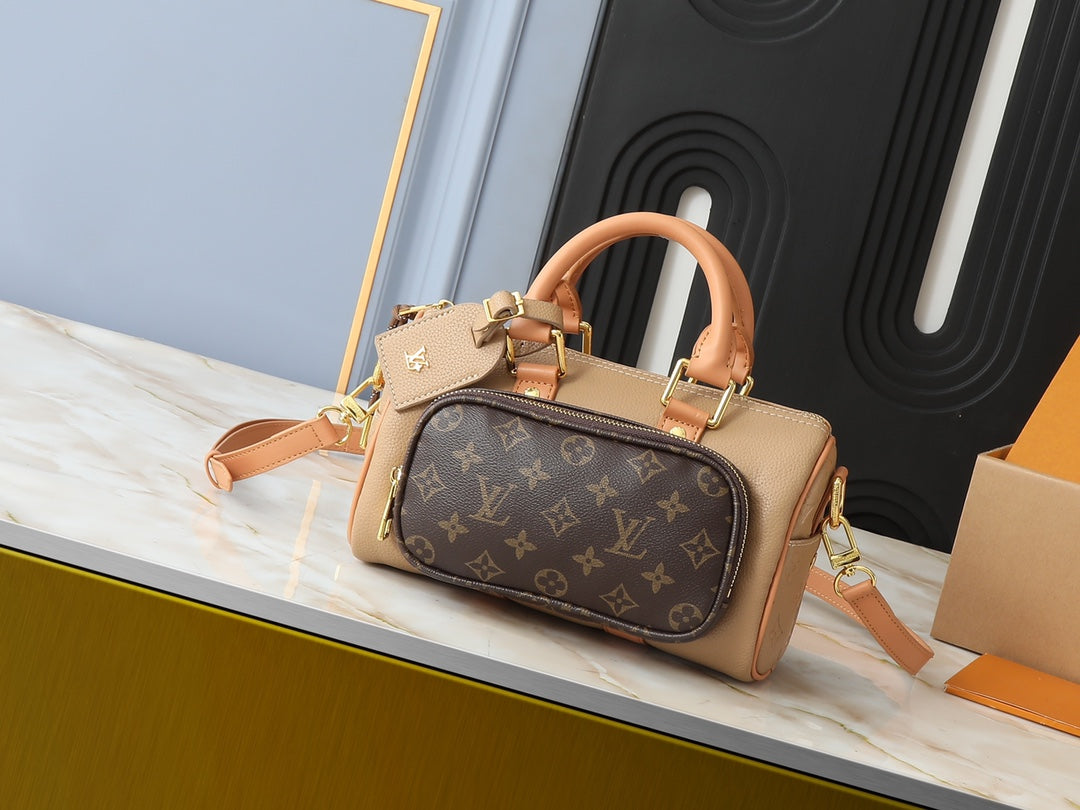 Elite Carryalls