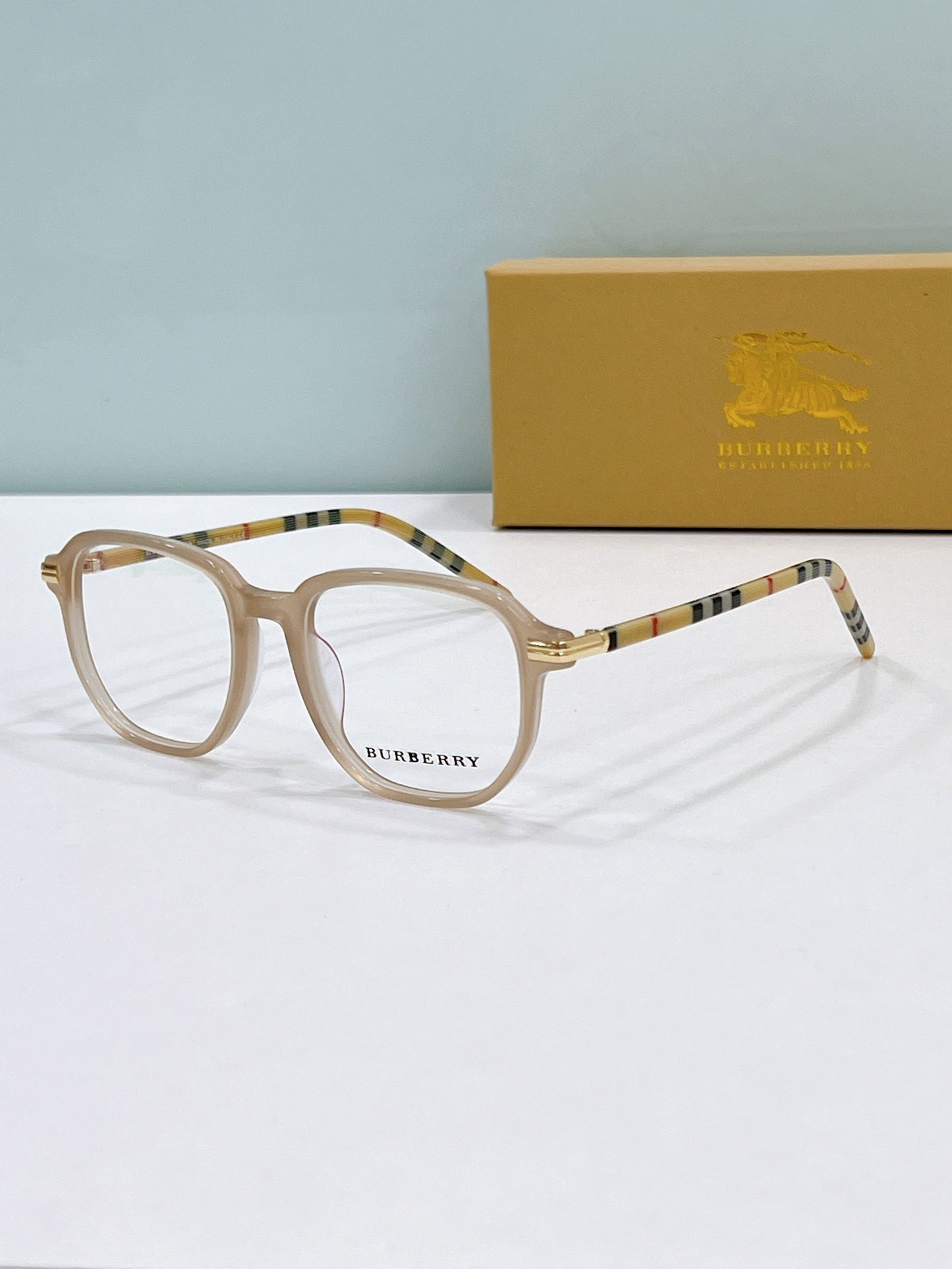 SUNGLASSES NEW ARRIVALS