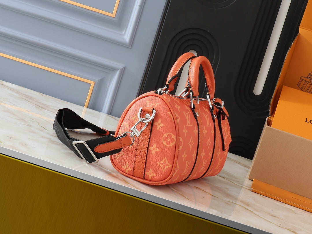 Elite Carryalls