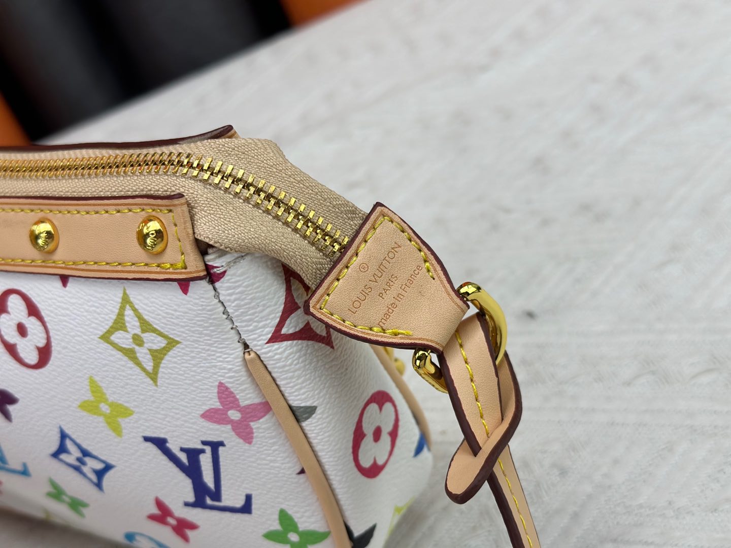 Elite Carryalls