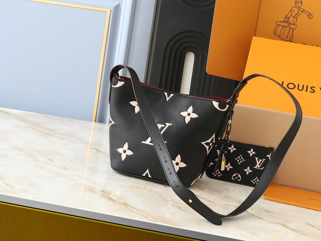Elite Carryalls