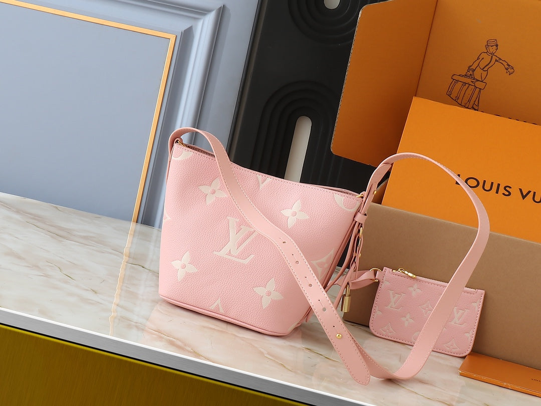 Elite Carryalls
