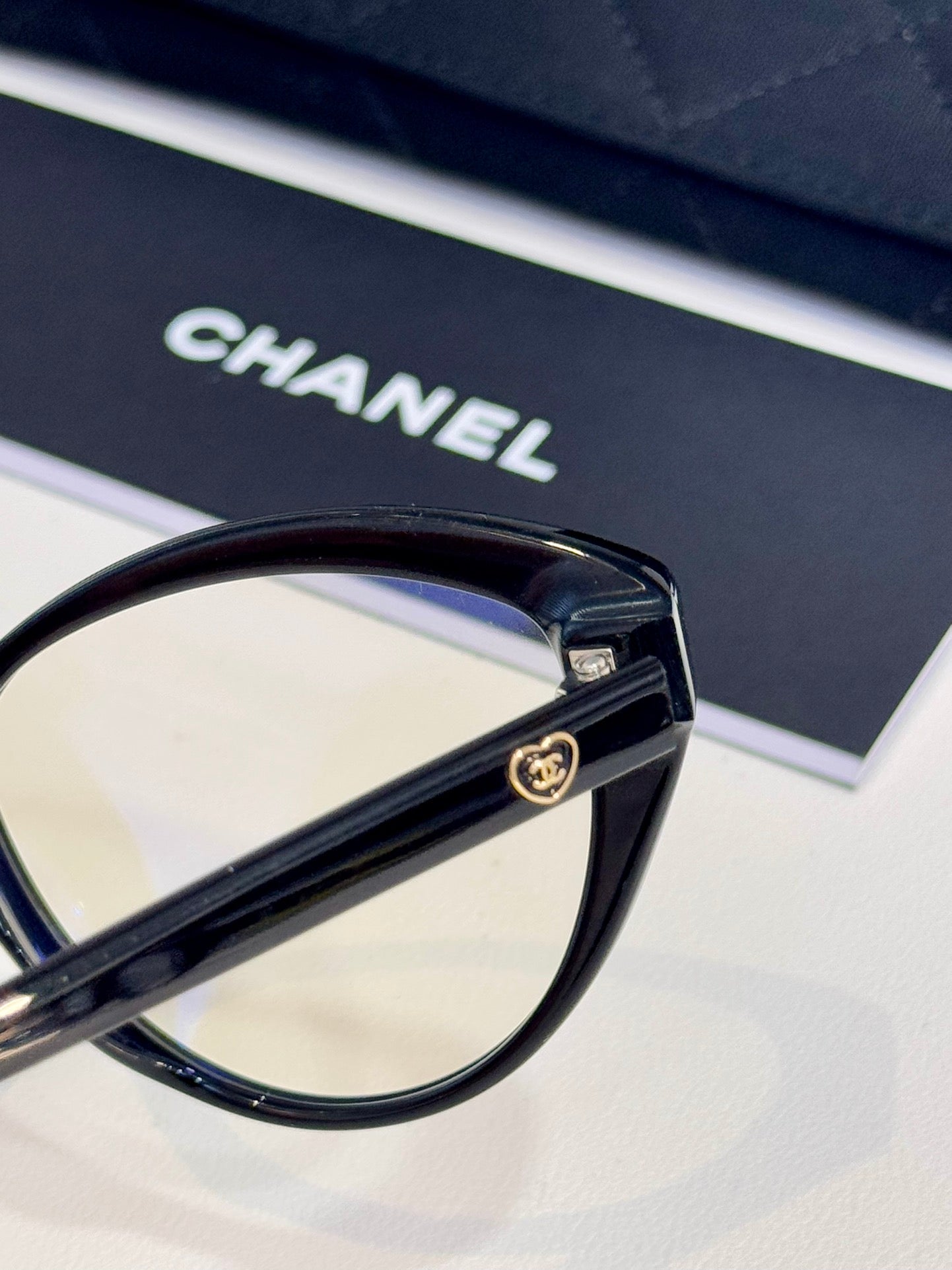 SUNGLASSES NEW ARRIVALS