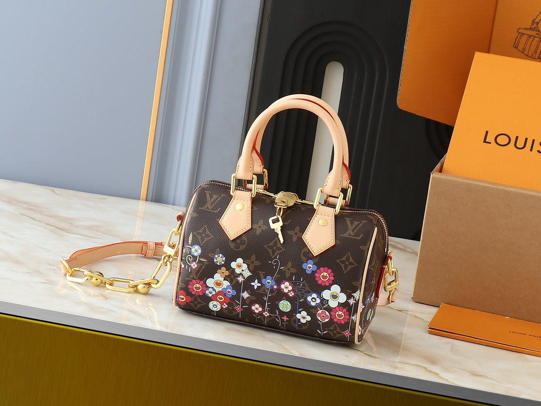 Elite Carryalls