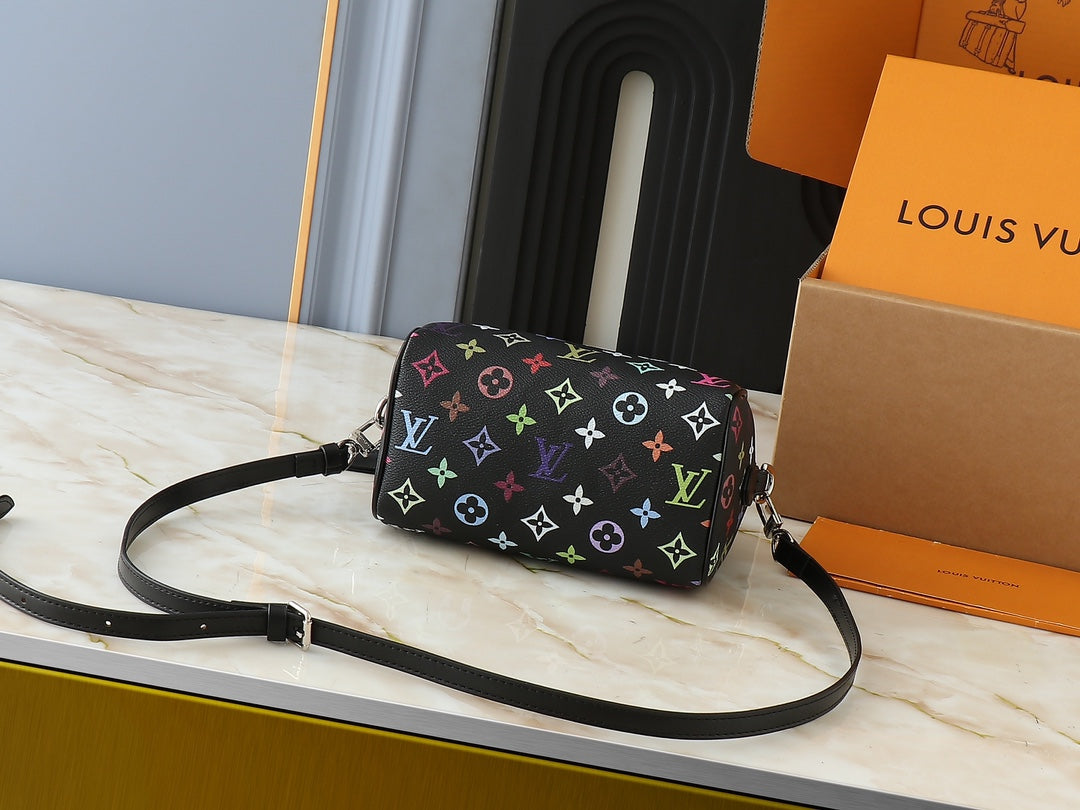 Elite Carryalls