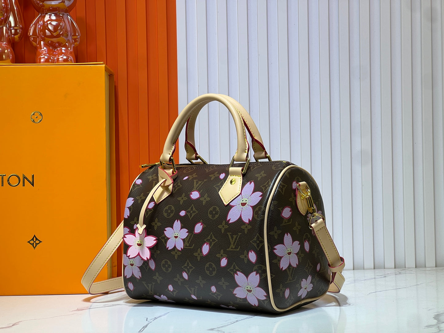 Elite Carryalls