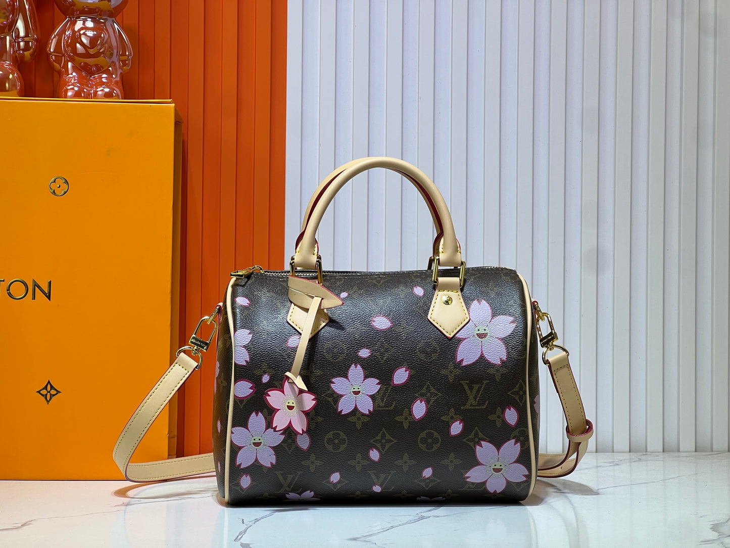 Elite Carryalls