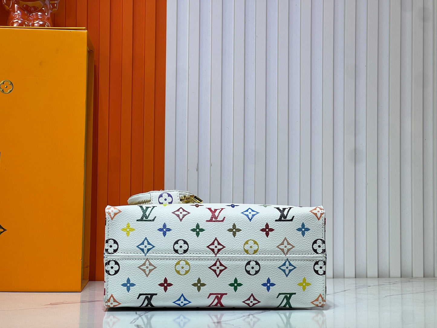 Elite Carryalls