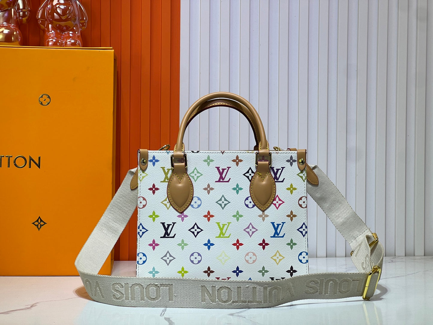 Elite Carryalls