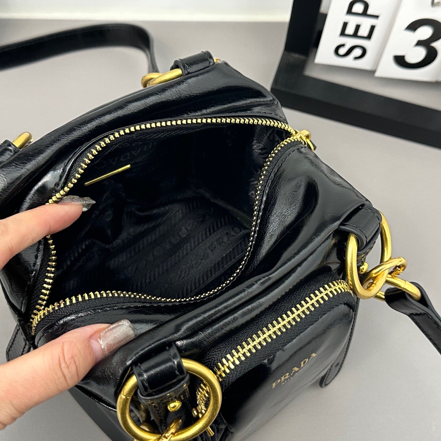 Elite Carryalls