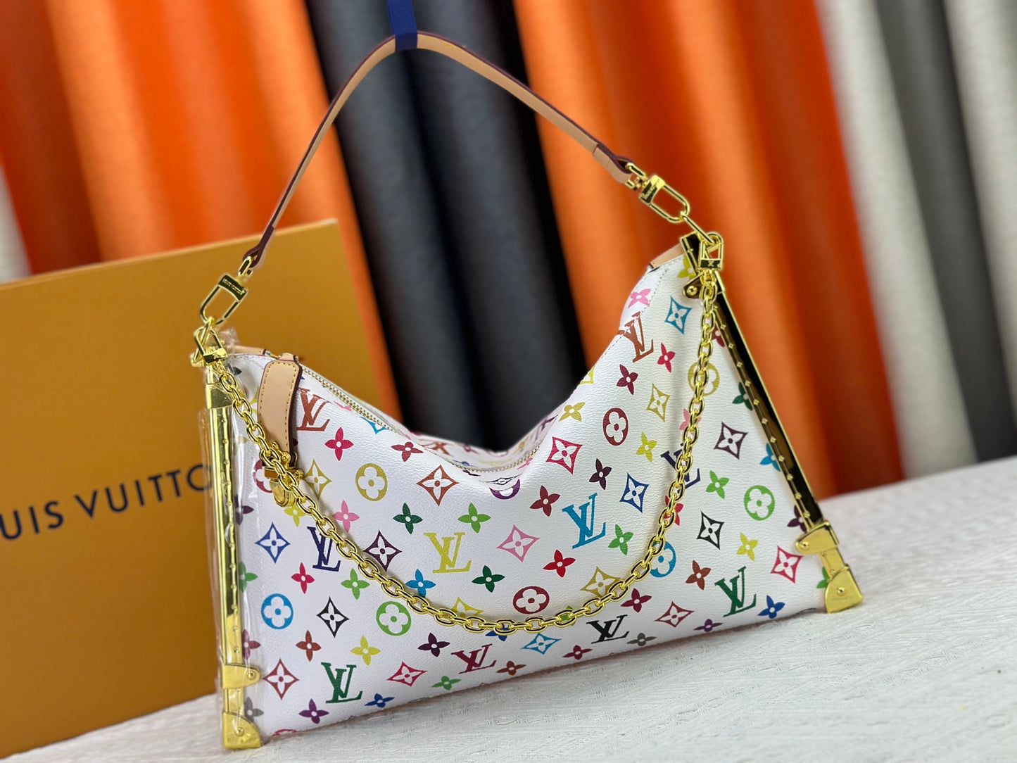 Elite Carryalls