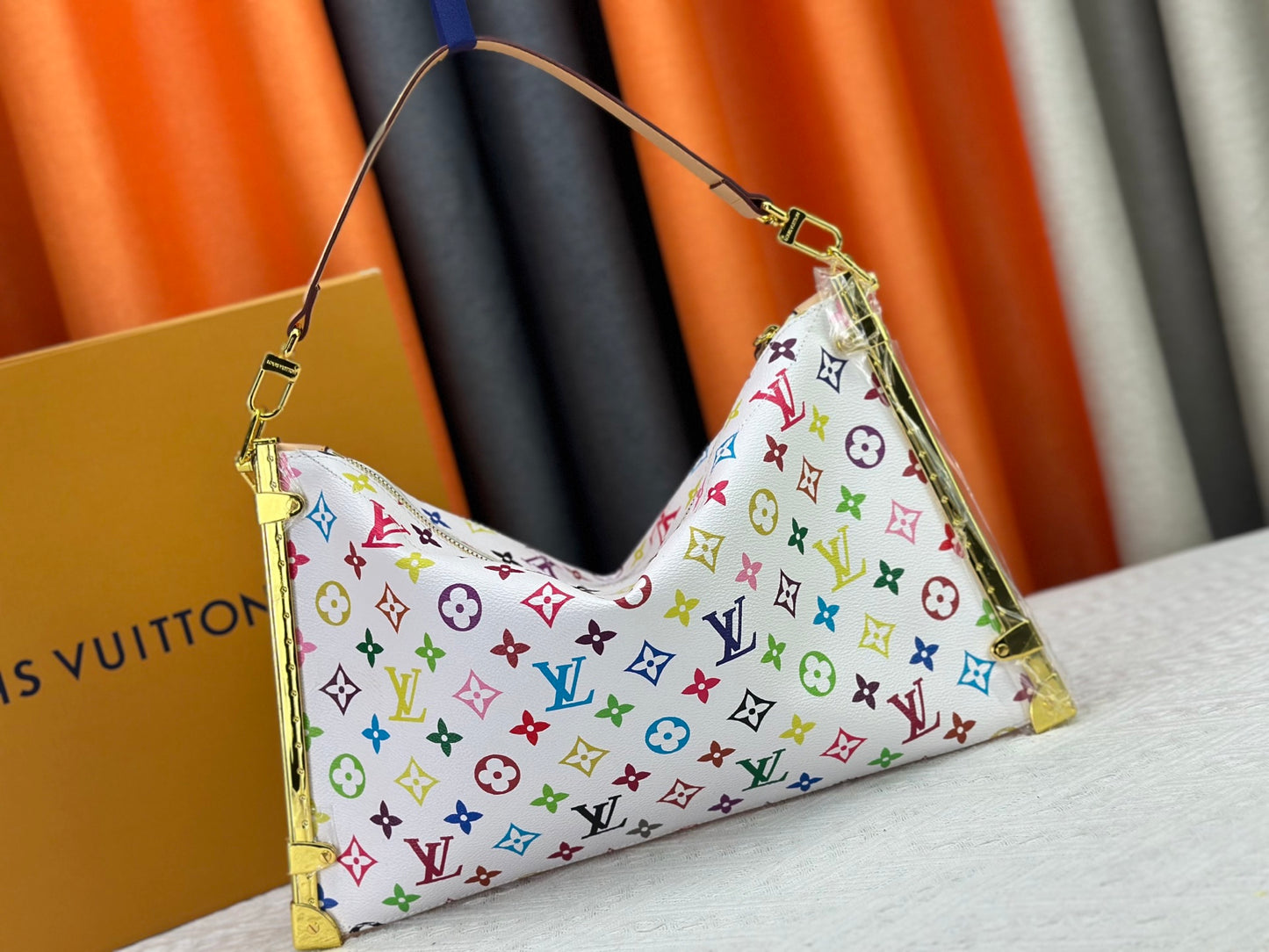 Elite Carryalls