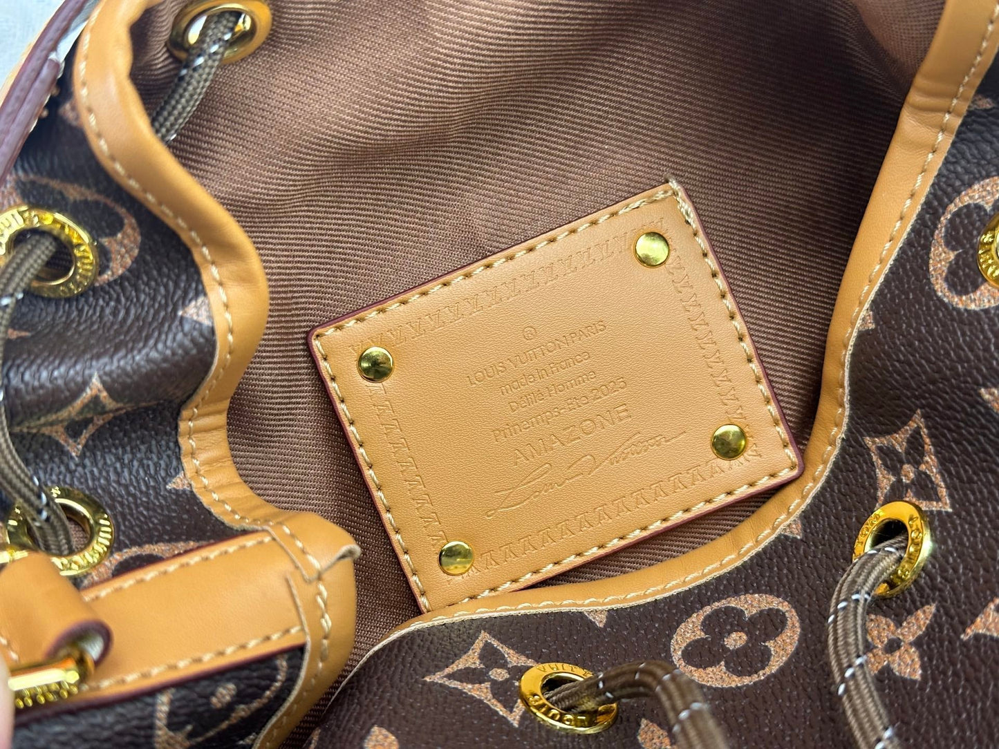 Elite Carryalls