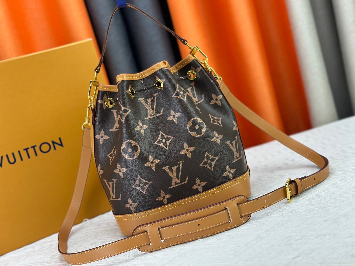 Elite Carryalls