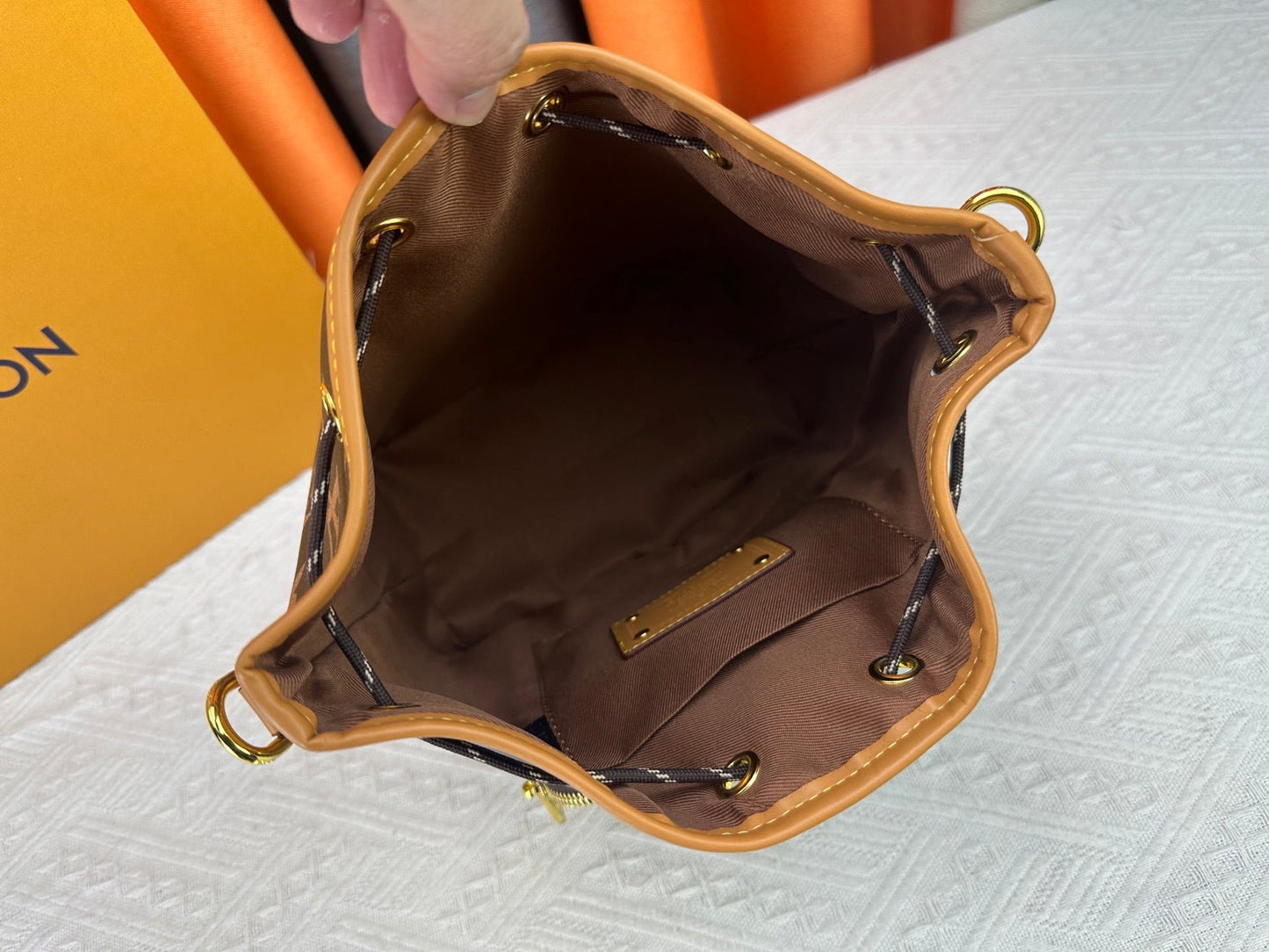 Elite Carryalls