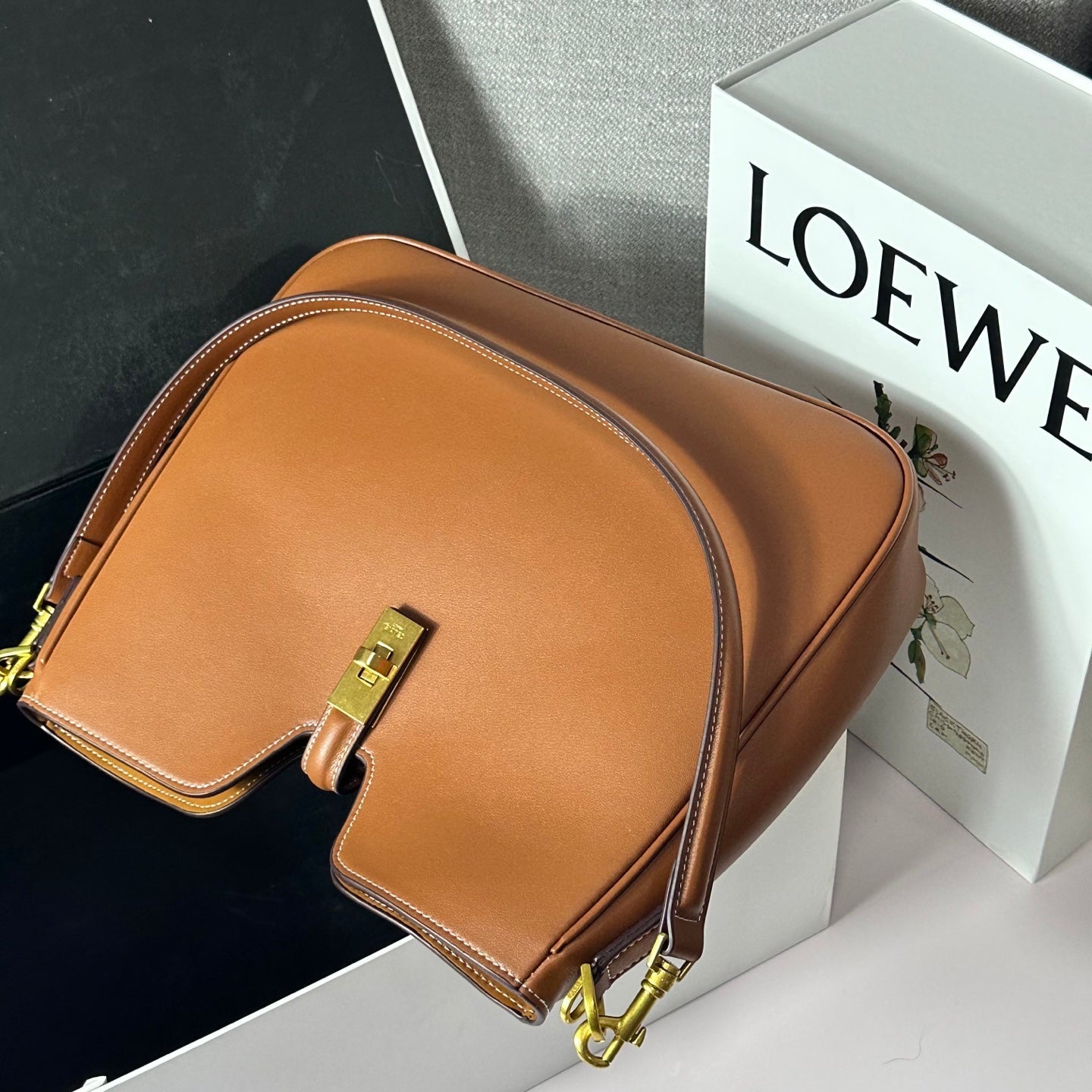 Elite Carryalls