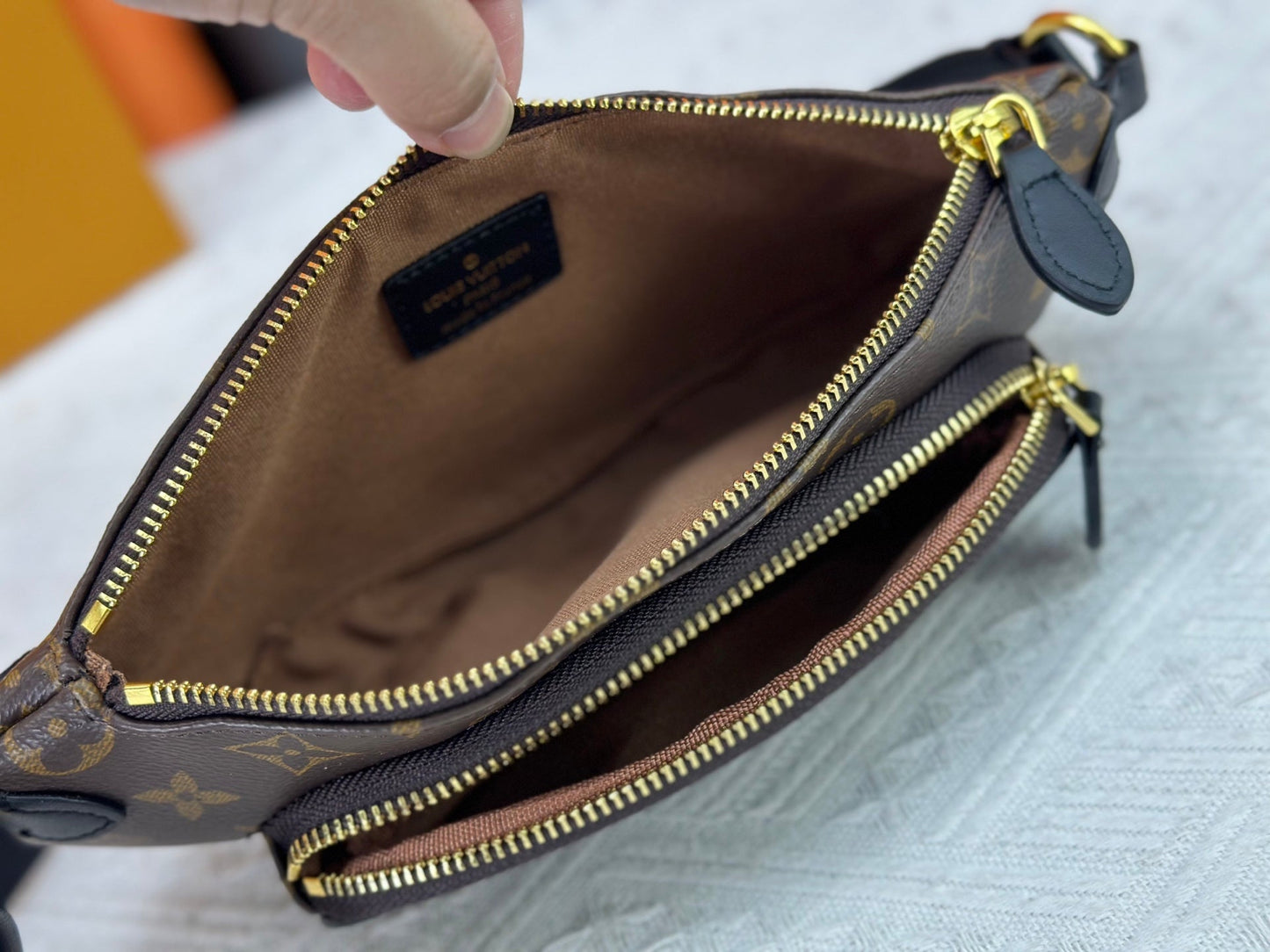 Elite Carryalls