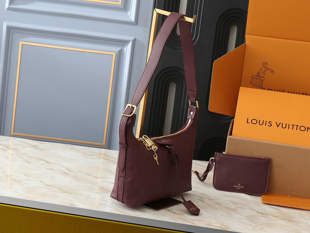 Elite Carryalls