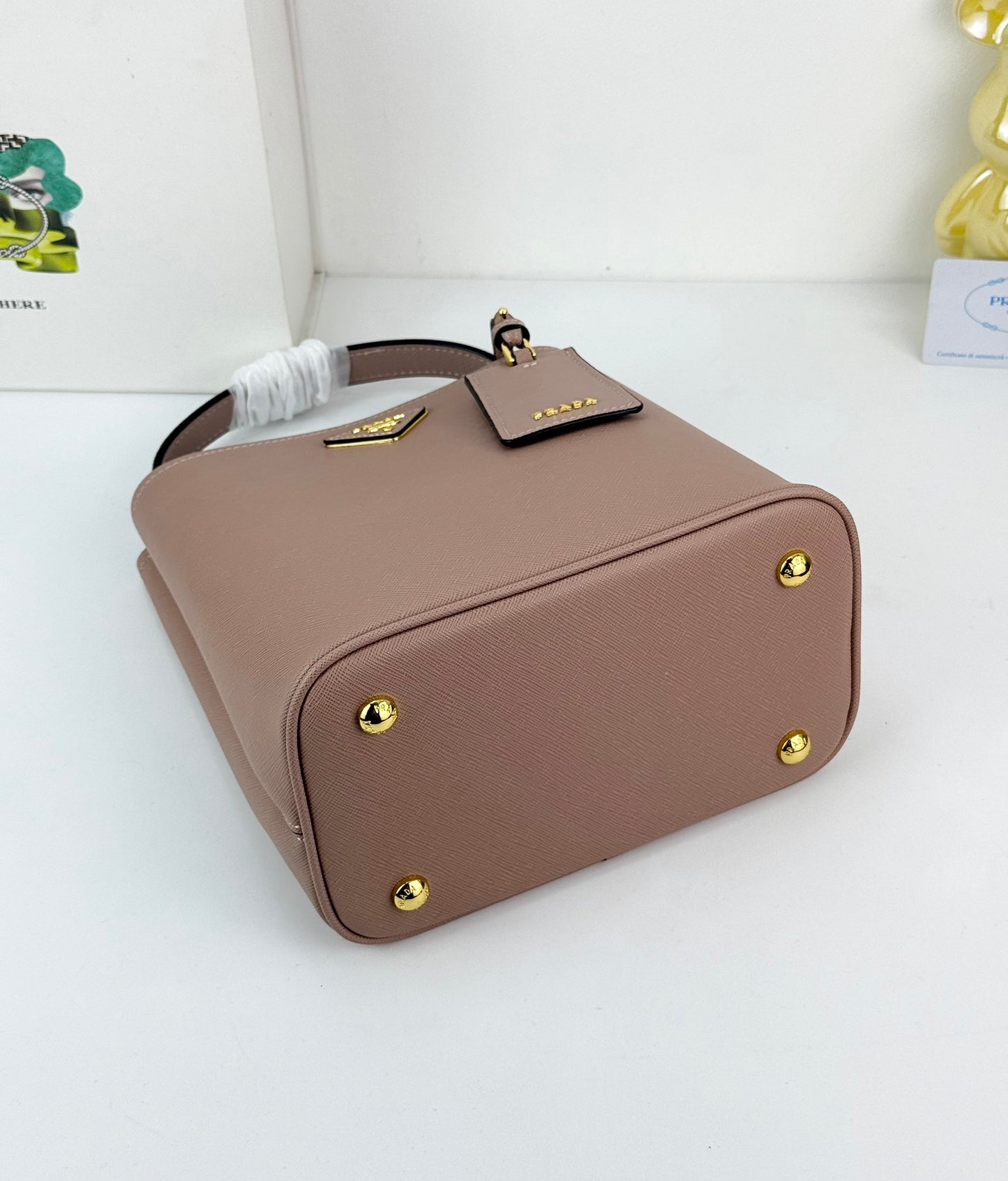 Elite Carryalls