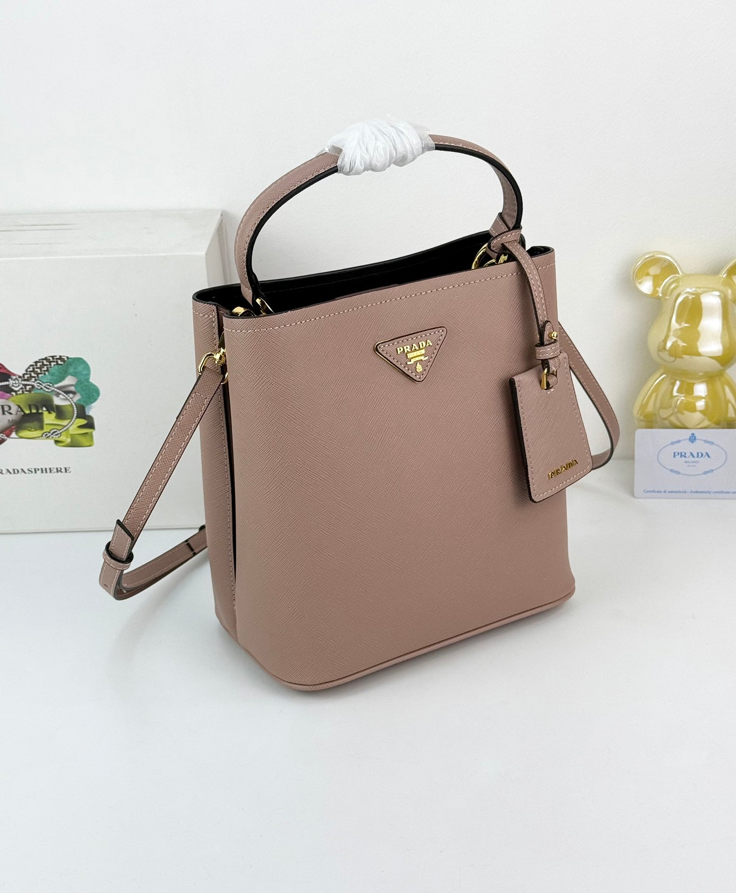 Elite Carryalls